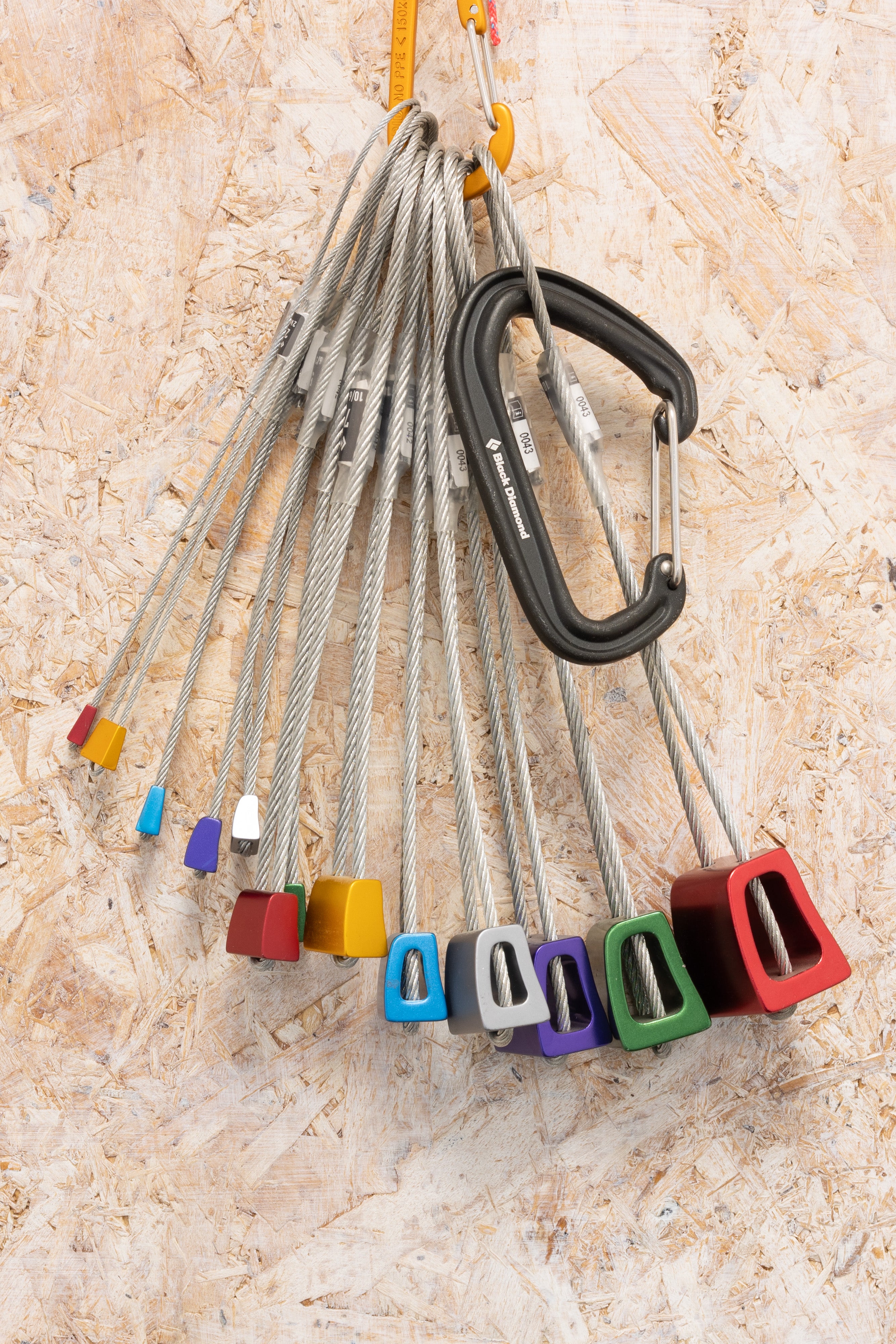 ストッパーセットプロ【 13個セット】ナッツブラックダイヤモンド Black Diamond - Stopper Set Pro 1-13 – Dick's Climbing
