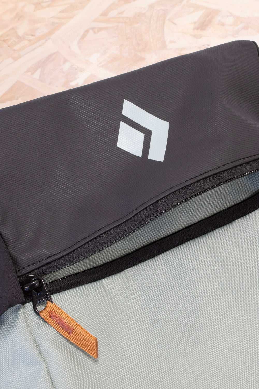 Black Diamond - Supermondo Chalk Pot