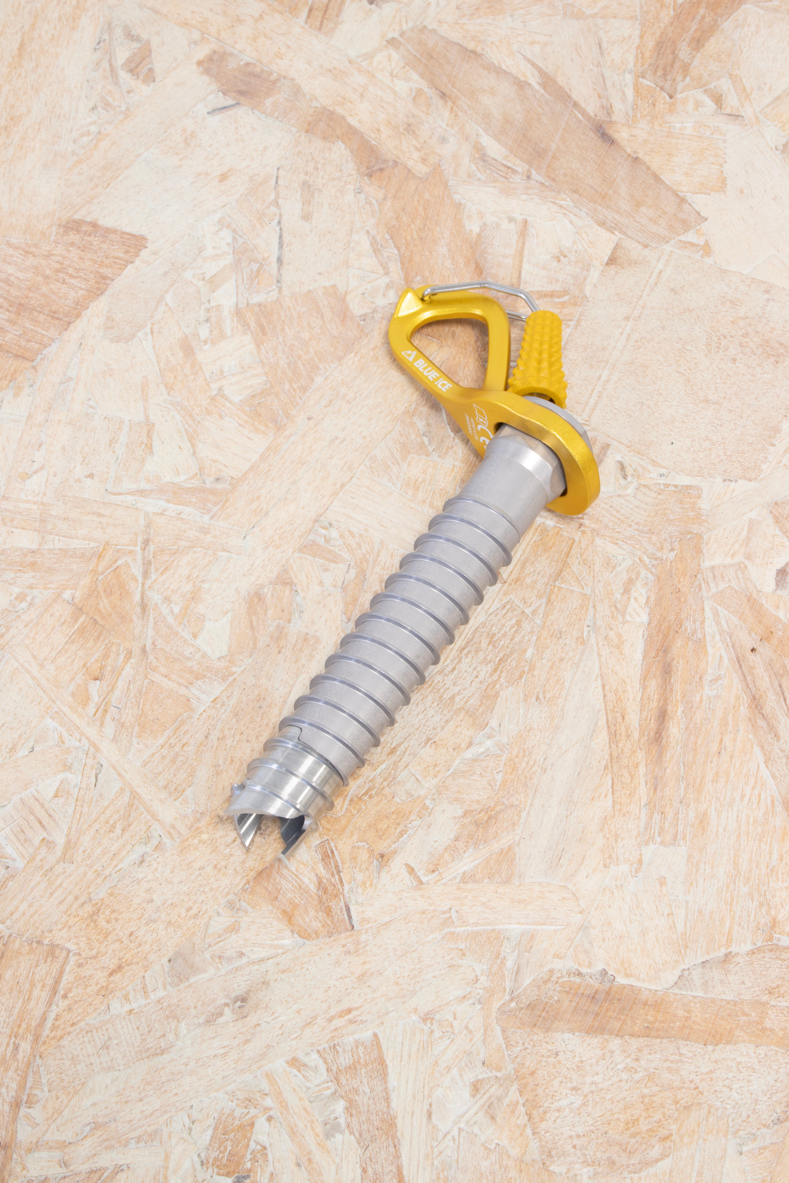 Blue Ice - Aero Lite Ice Screw – Dick's Climbing