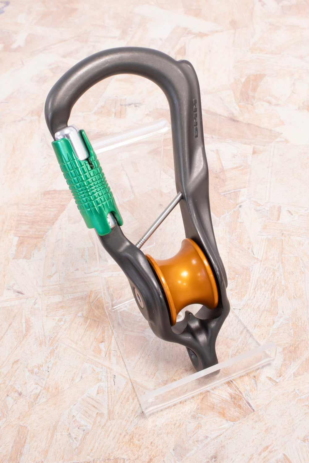 DMM - Revolver Rig