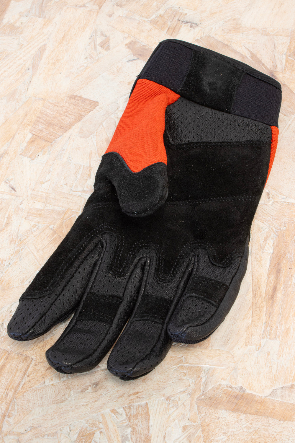 Edelweiss - Control Gloves