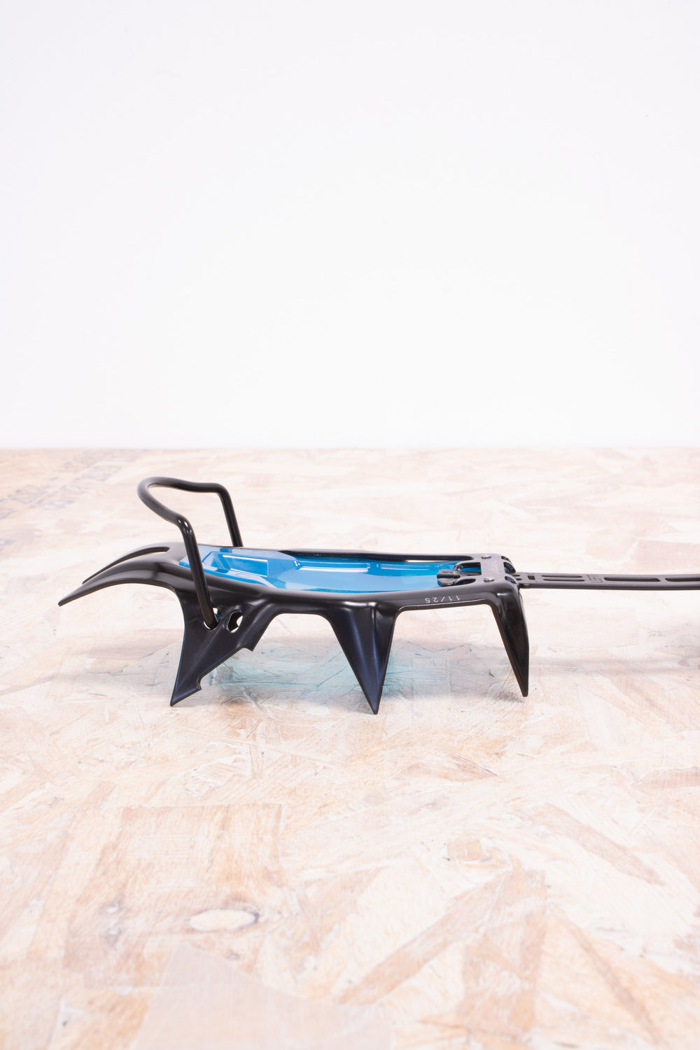Blue Ice - Griffin 12 Universal Crampons