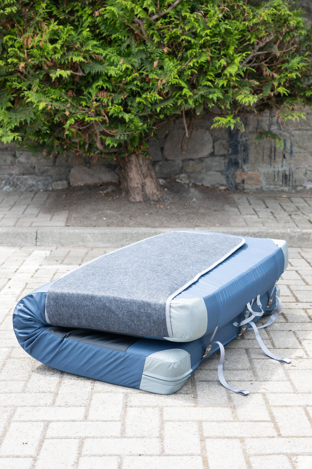 Moon - Warrior Crash Pad