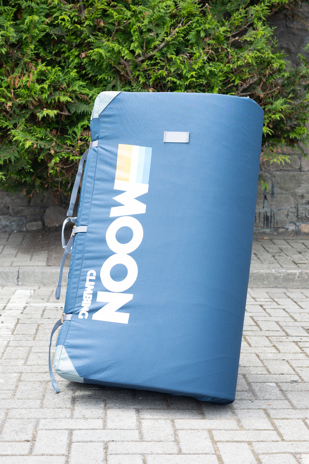 Moon - Warrior Crash Pad
