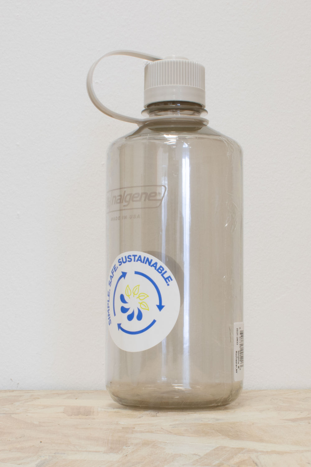 Nalgene - Sustain 1L Narrow Mouth Water Bottle – Dick's Climbing