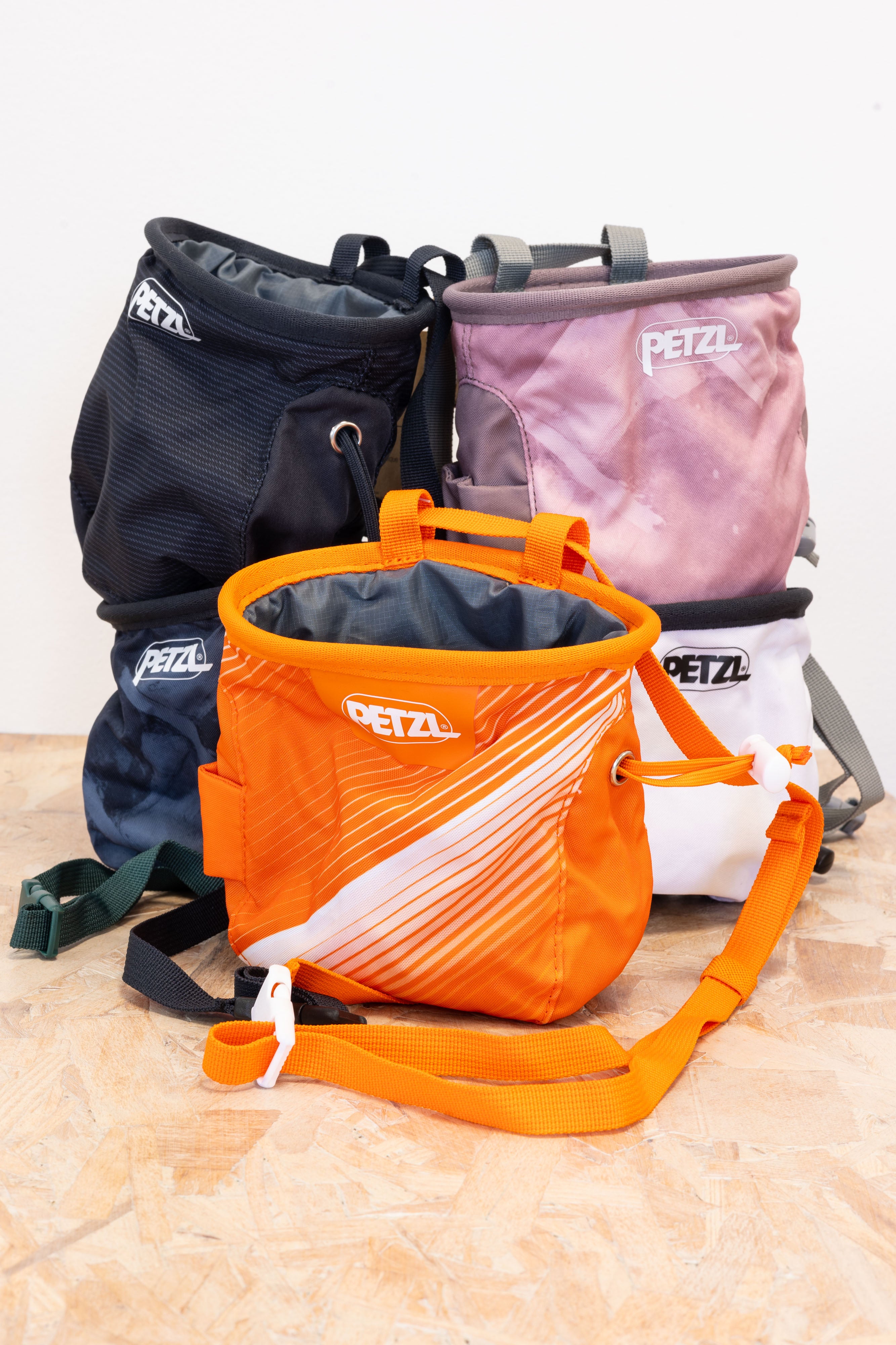 saka Petzl - Saka Chalkbag – Dick's Climbing