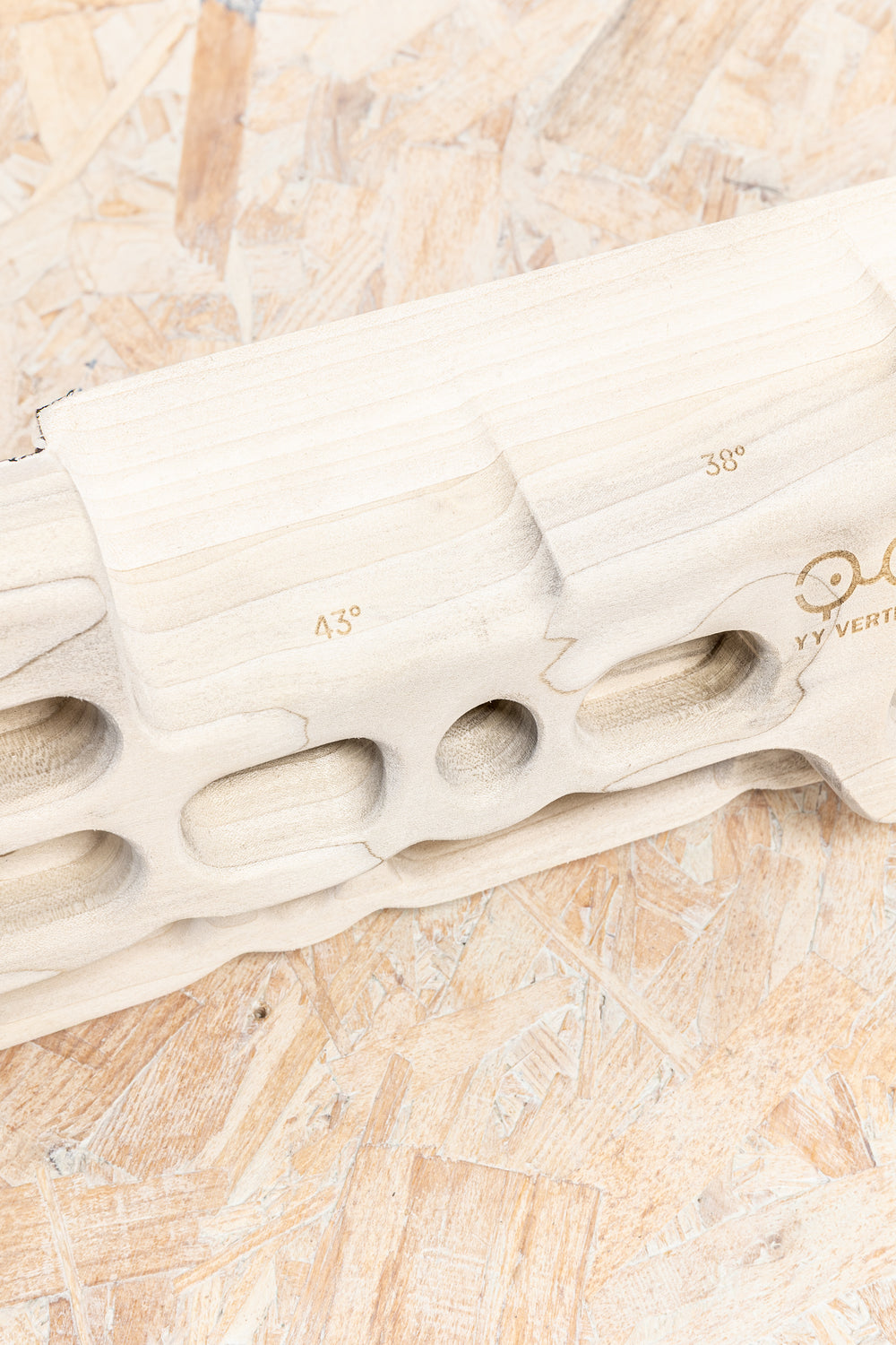 YY - Vertical Board Evo