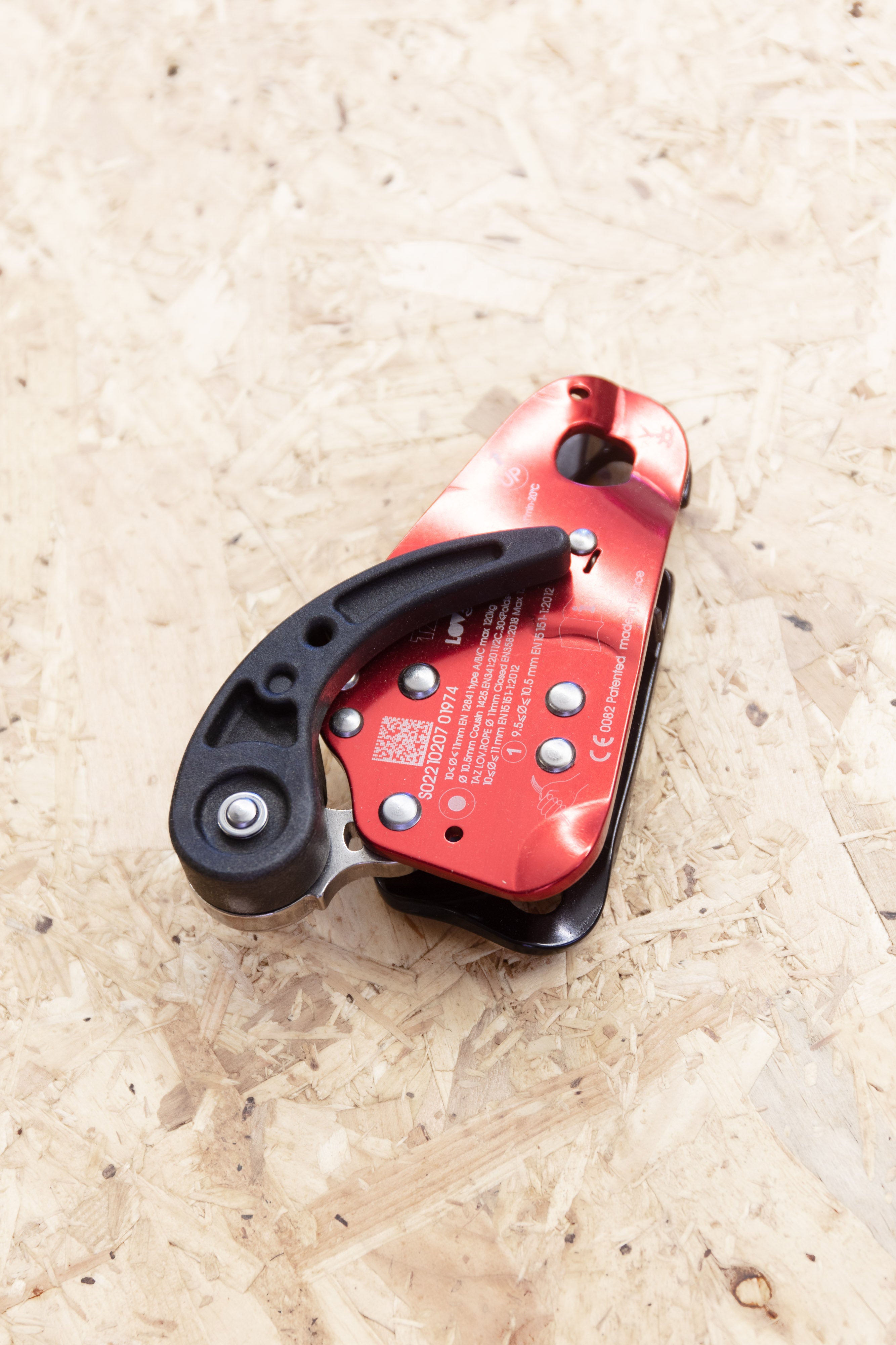 TAZ - LOV3 – Dick's Climbing