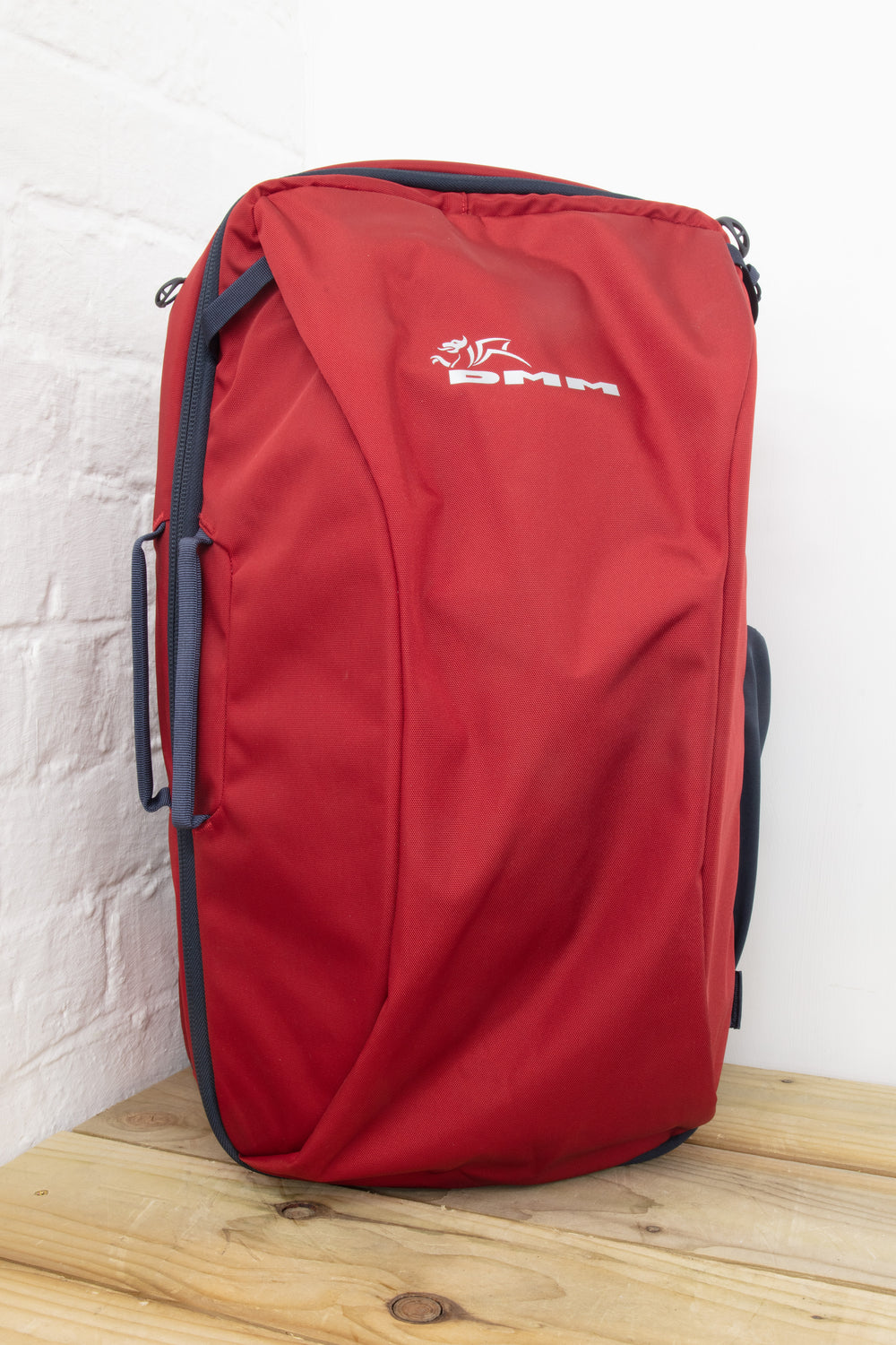 DMM - Flight Backpack 45L – Dick's Climbing