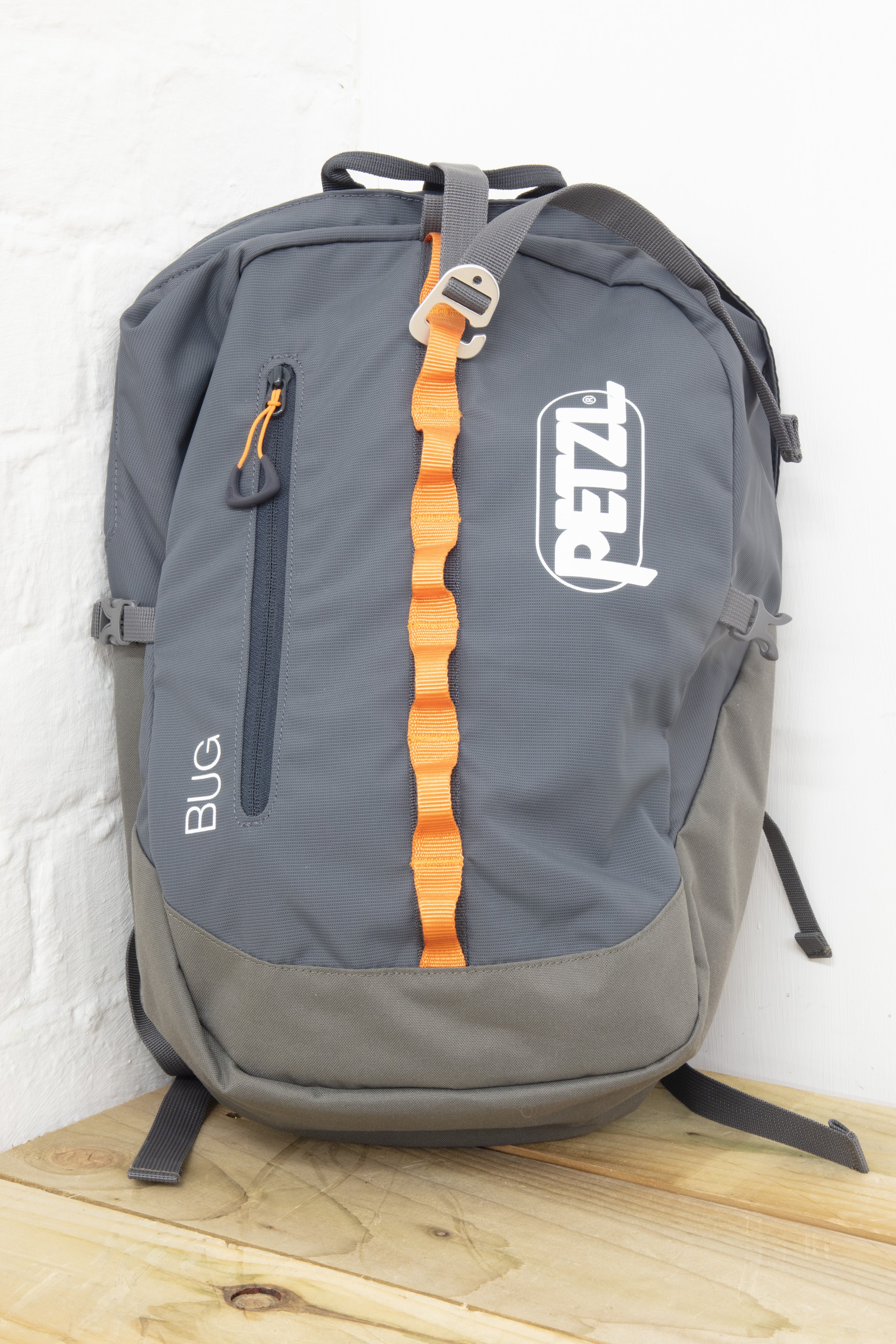 Petzl Bug Backpack 18L – Dick's Climbing